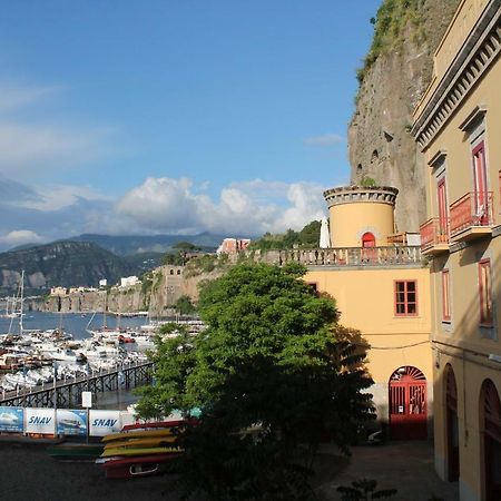 Surriento Suites Sorrento Eksteriør bilde
